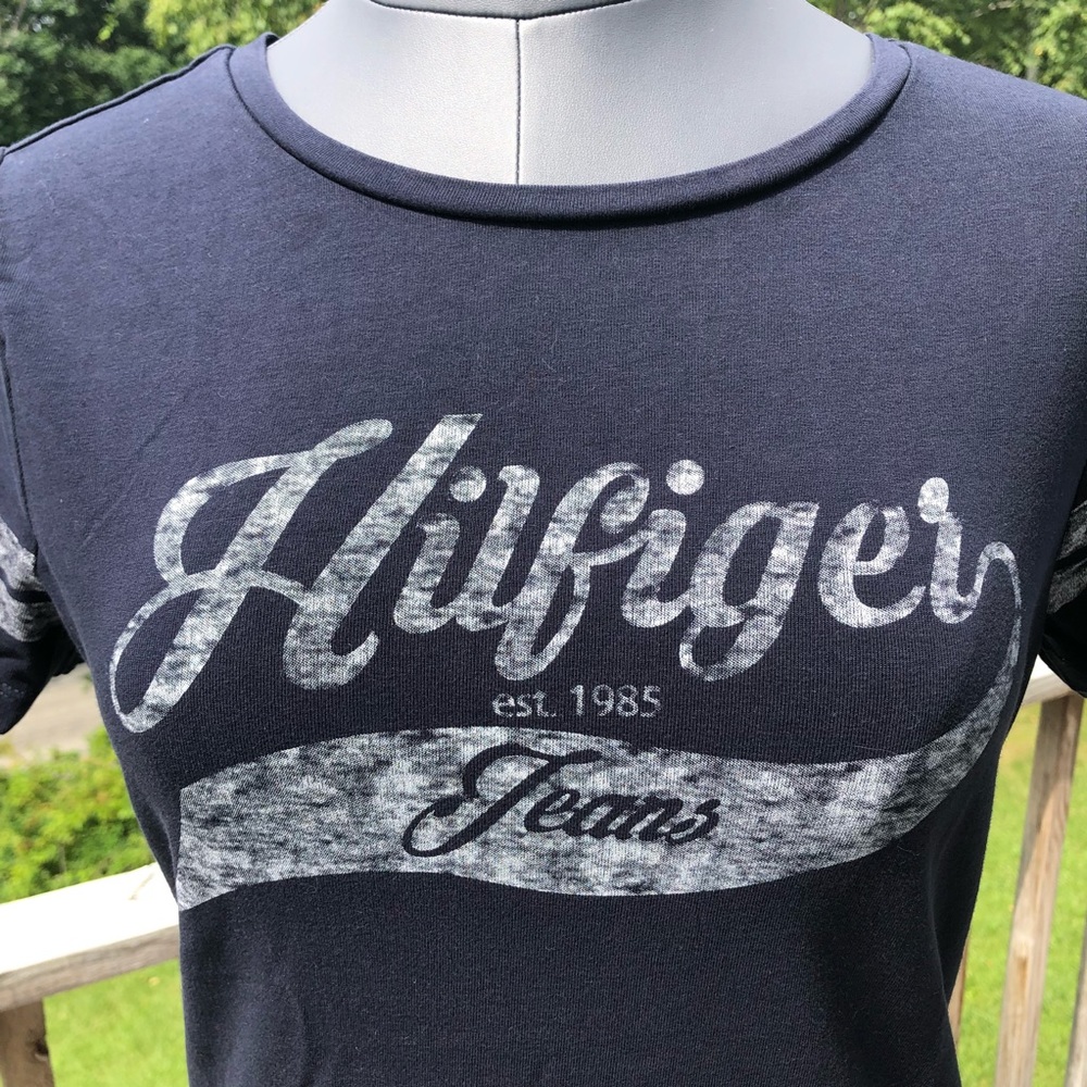 Women’s Small TOMMY HILFIGER Jeans Navy Blue Sporty Graphic T-Shirt - Picture 3 of 6
